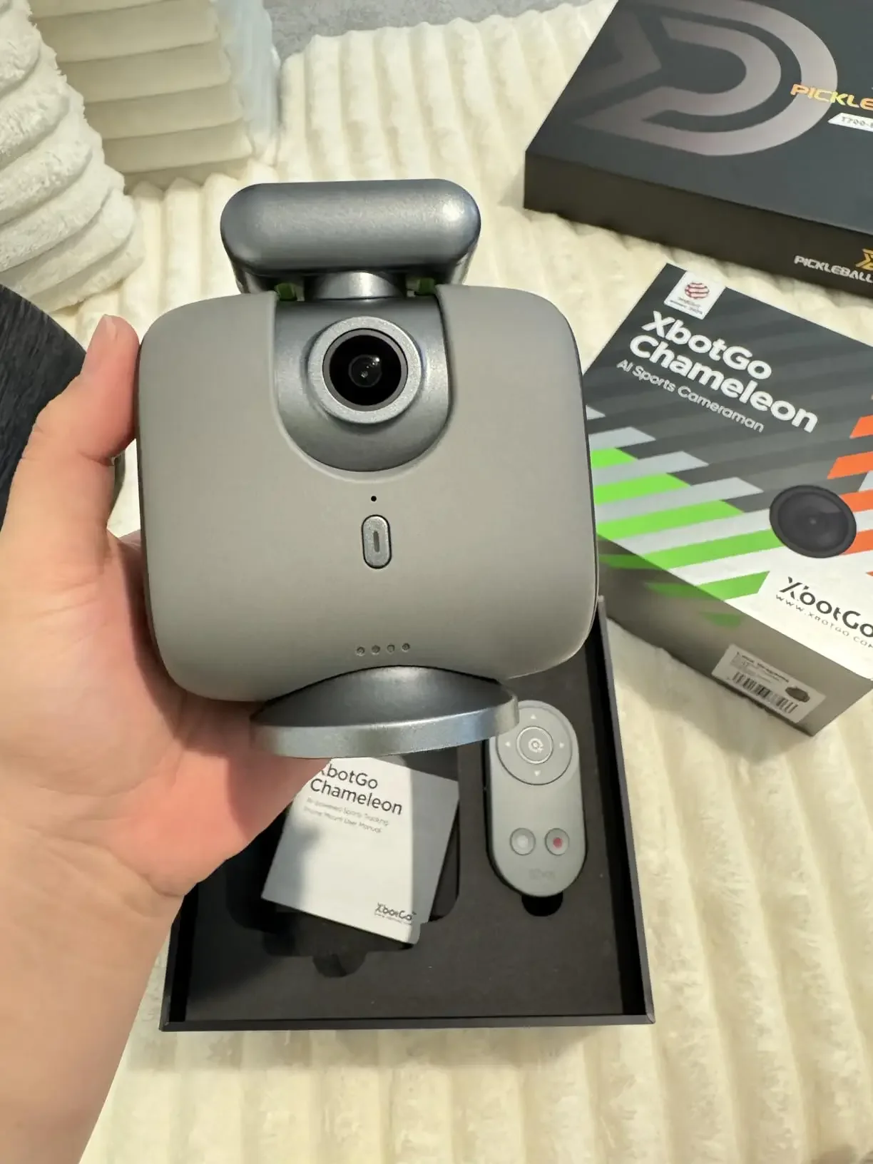 XbotGo Chameleon AI Auto Sports Action Camera - 4K 60FPS Soccer Camera and Basketball Tracking Camera for Team Sports