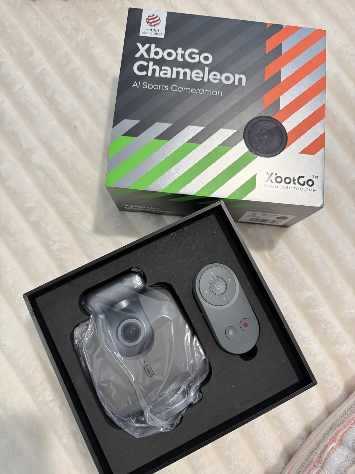 XbotGo Chameleon AI Auto Sports Action Camera - 4K 60FPS Soccer Camera and Basketball Tracking Camera for Team Sports