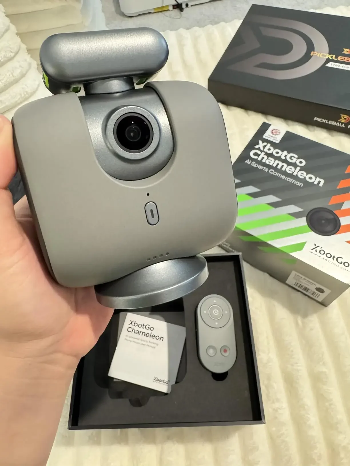 XbotGo Chameleon AI Auto Sports Action Camera - 4K 60FPS Soccer Camera and Basketball Tracking Camera for Team Sports