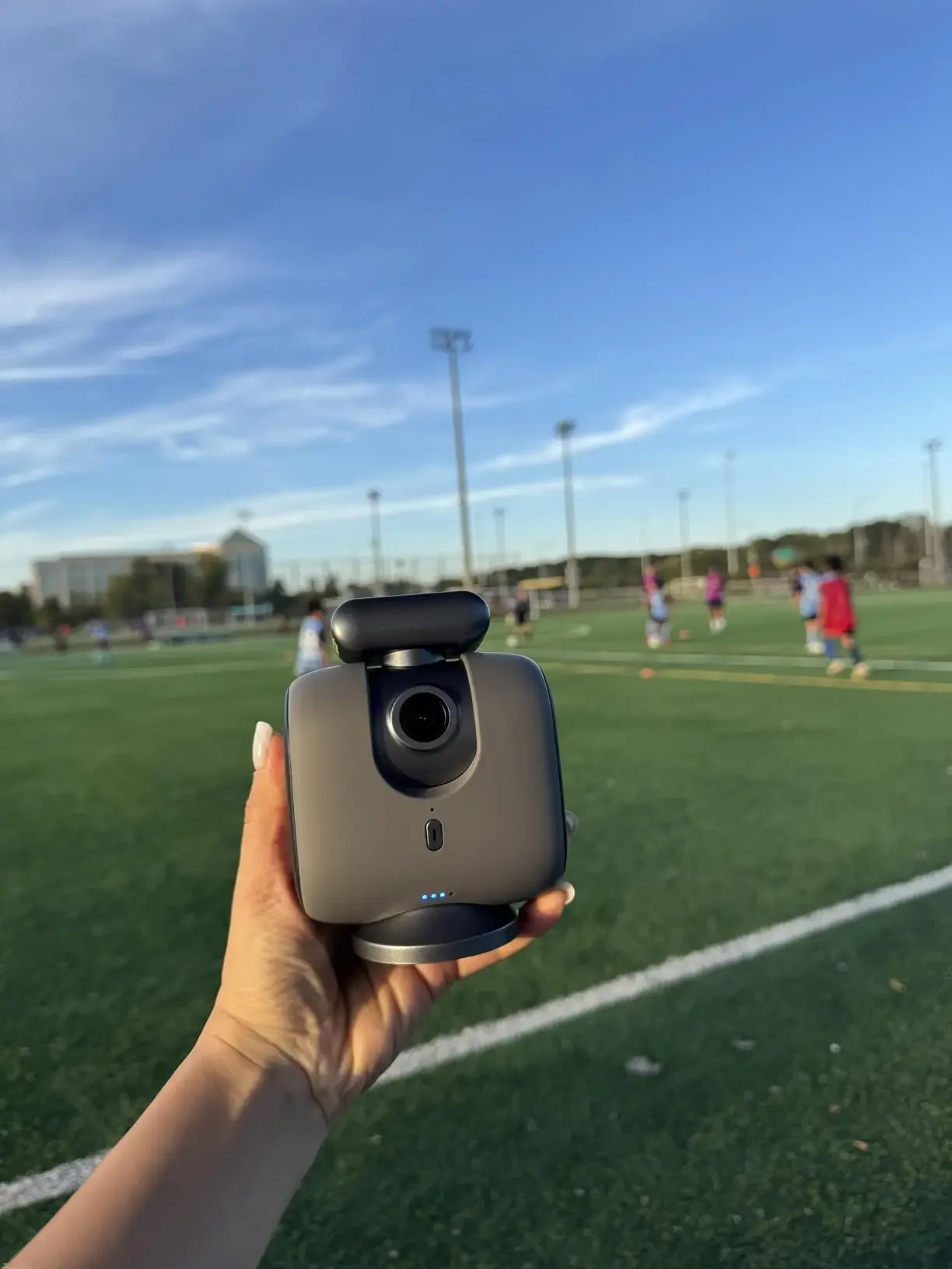 XbotGo Chameleon AI Auto Sports Action Camera - 4K 60FPS Soccer Camera and Basketball Tracking Camera for Team Sports