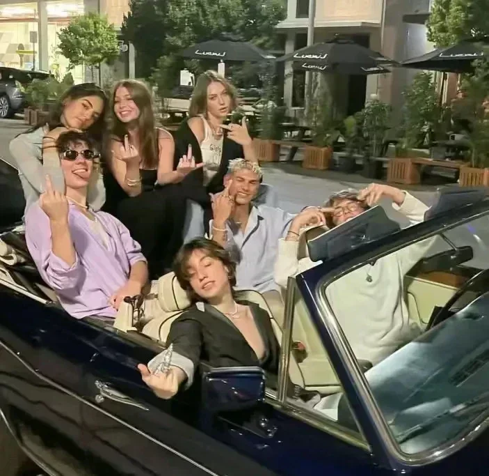 NICE Loose Unisex Fleece-lined Printed Sweatshirt Hoodie Set Devil Prisoner Pattern New Female Casual Comfortable T