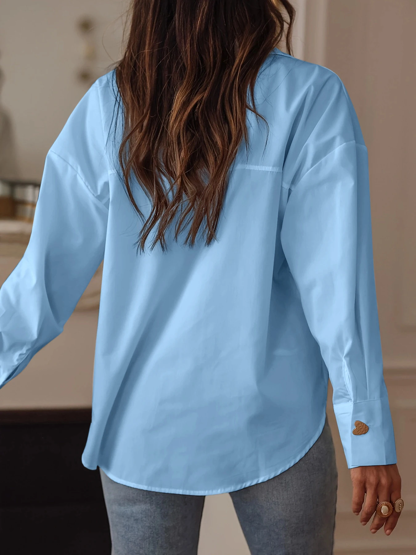 Ladies fashion solid color button-down shirt