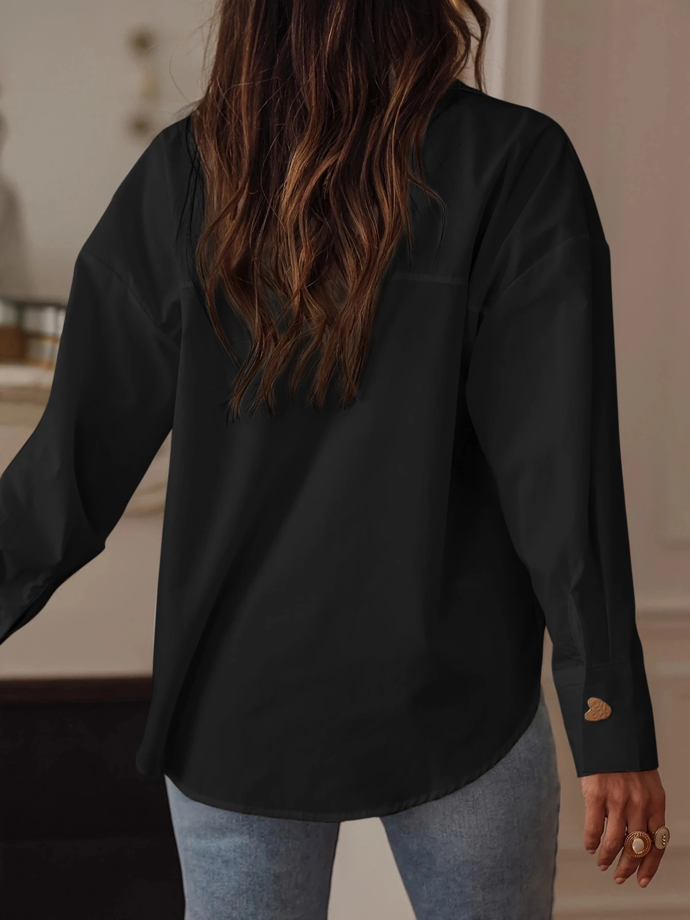 Ladies fashion solid color button-down shirt