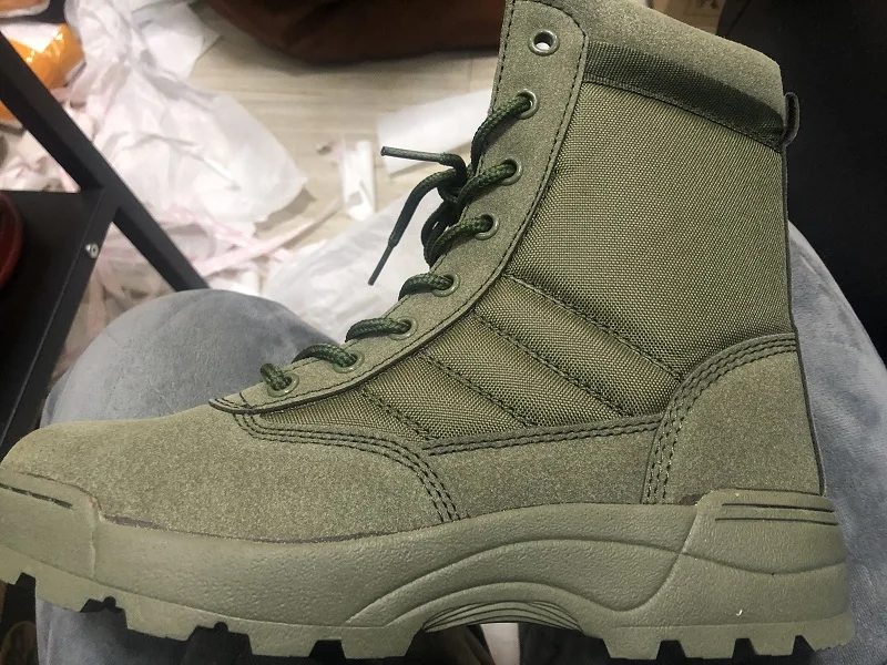 Men's Outdoor High-top Leather Boots Tactical Military Boots Black Thick-soled Shoes Lightweight and Wear-resistant Hiking Shoes