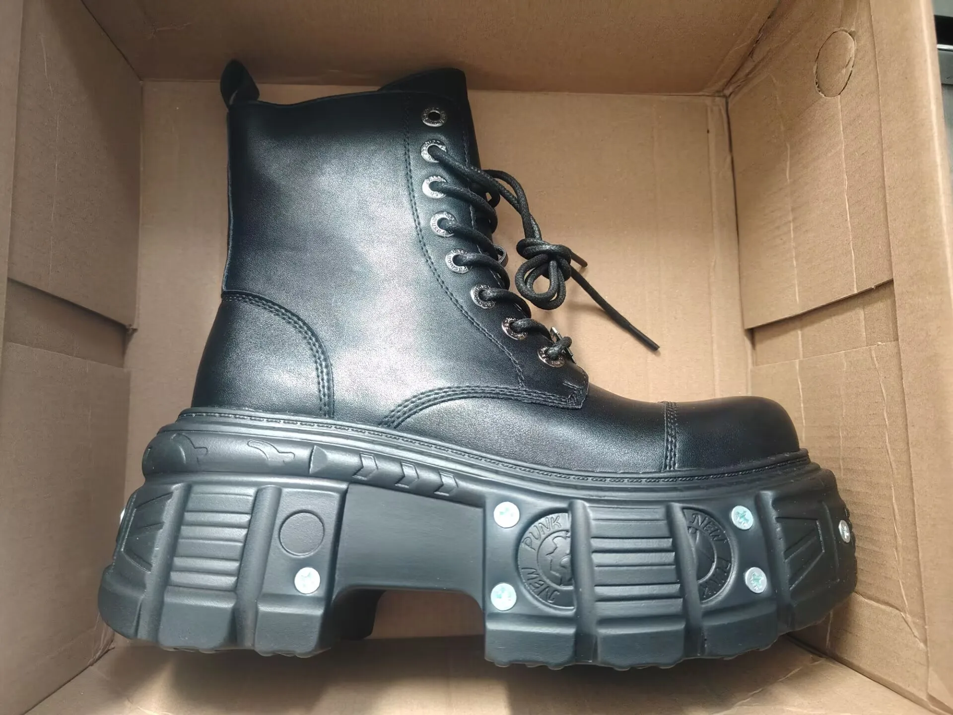 Leather Heightened 10cm Thick-soled Men's High-top British Style 2025 New Trendy Men's Boots Ruffian Handsome