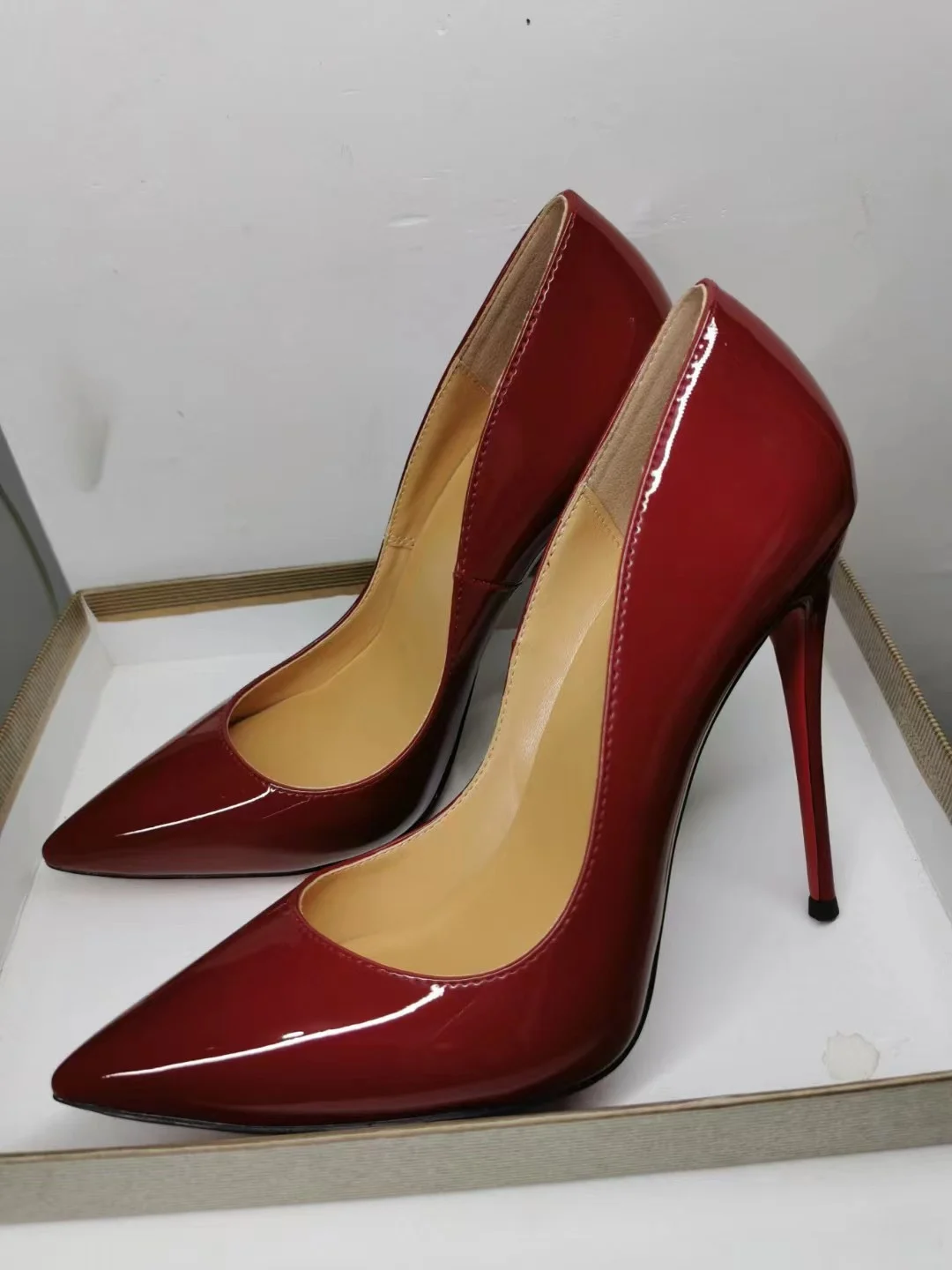 2025 New Black 12cm High Heels Classic Thin Heels Sexy Shallow Mouth Fashion Commuter Large Single Shoes 33-50