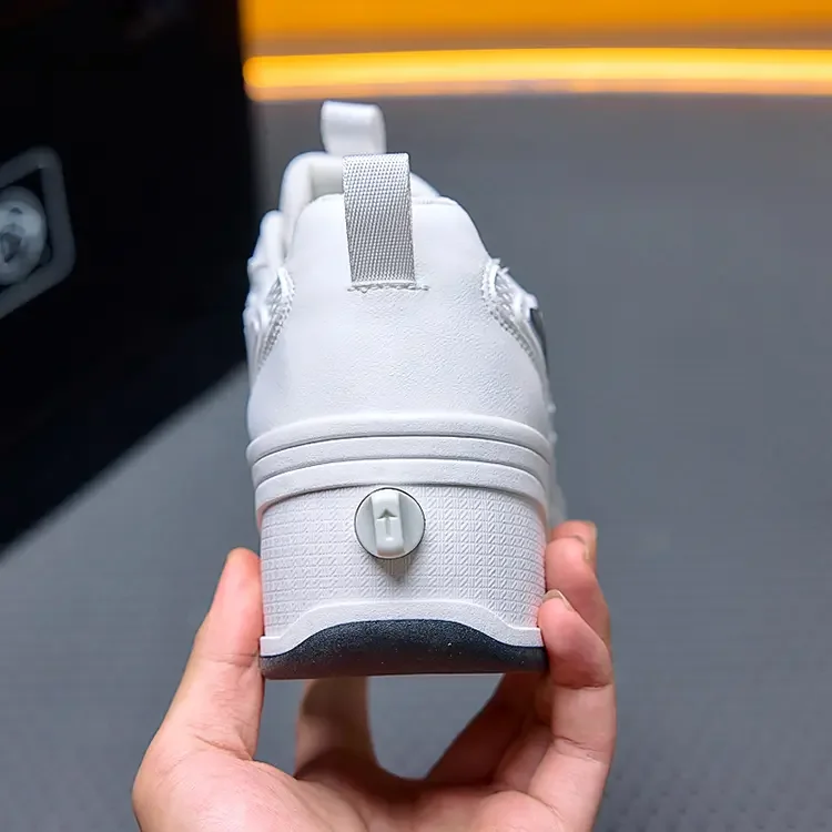 Four-wheel roller skates, extendable children's roller skates, waterproof walking shoes, outdoor roller skates kids gifts