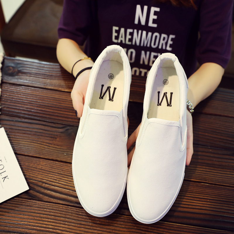 White Sneakers men casual shoes Slip On Canvas Shoes men Loafers Comfortable Vulcanized Shoes Mens Trainers Zapatos De Hombre White Sneakers men casual shoes Slip On Canvas Shoes men Loafers Comfortable Vulcanized Shoes Mens Trainers Zapatos De Hombre