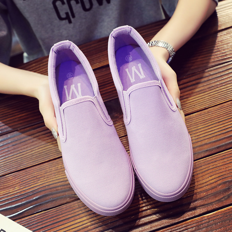 White Sneakers men casual shoes Slip On Canvas Shoes men Loafers Comfortable Vulcanized Shoes Mens Trainers Zapatos De Hombre White Sneakers men casual shoes Slip On Canvas Shoes men Loafers Comfortable Vulcanized Shoes Mens Trainers Zapatos De Hombre