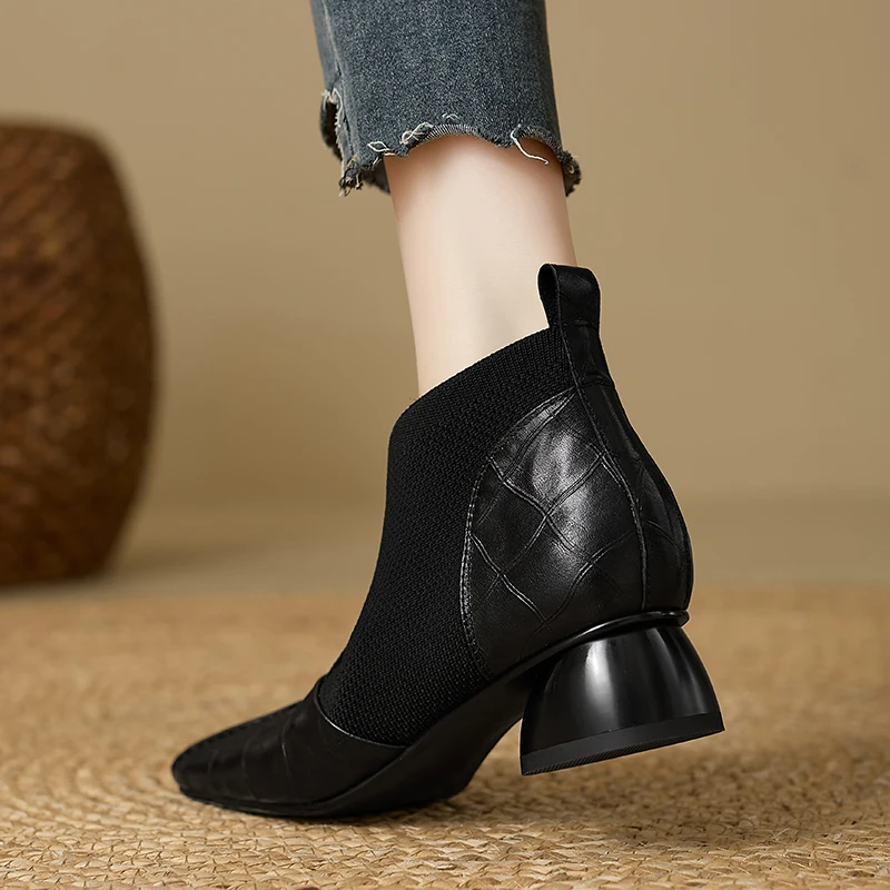 【JOCHEBED HU】Handmade Brand Genuine Leather Women Ankle Boots Mid Heels Square toe Autumn Winter Dress Party Lady 34-43 【JOCHEBED HU】Handmade Brand Genuine Leather Women Ankle Boots Mid Heels Square toe Autumn Winter Dress Party Lady 34-43