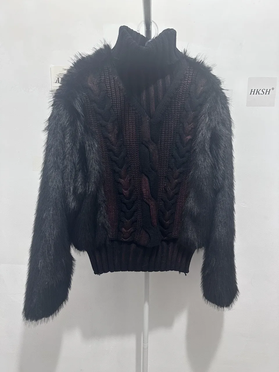 HKSH Autumn Winter New Men Trendy Design Thickened Turtleneck Sweater Faux Fur Plush Patchwork Twisted Knitted Pullovers HK16331