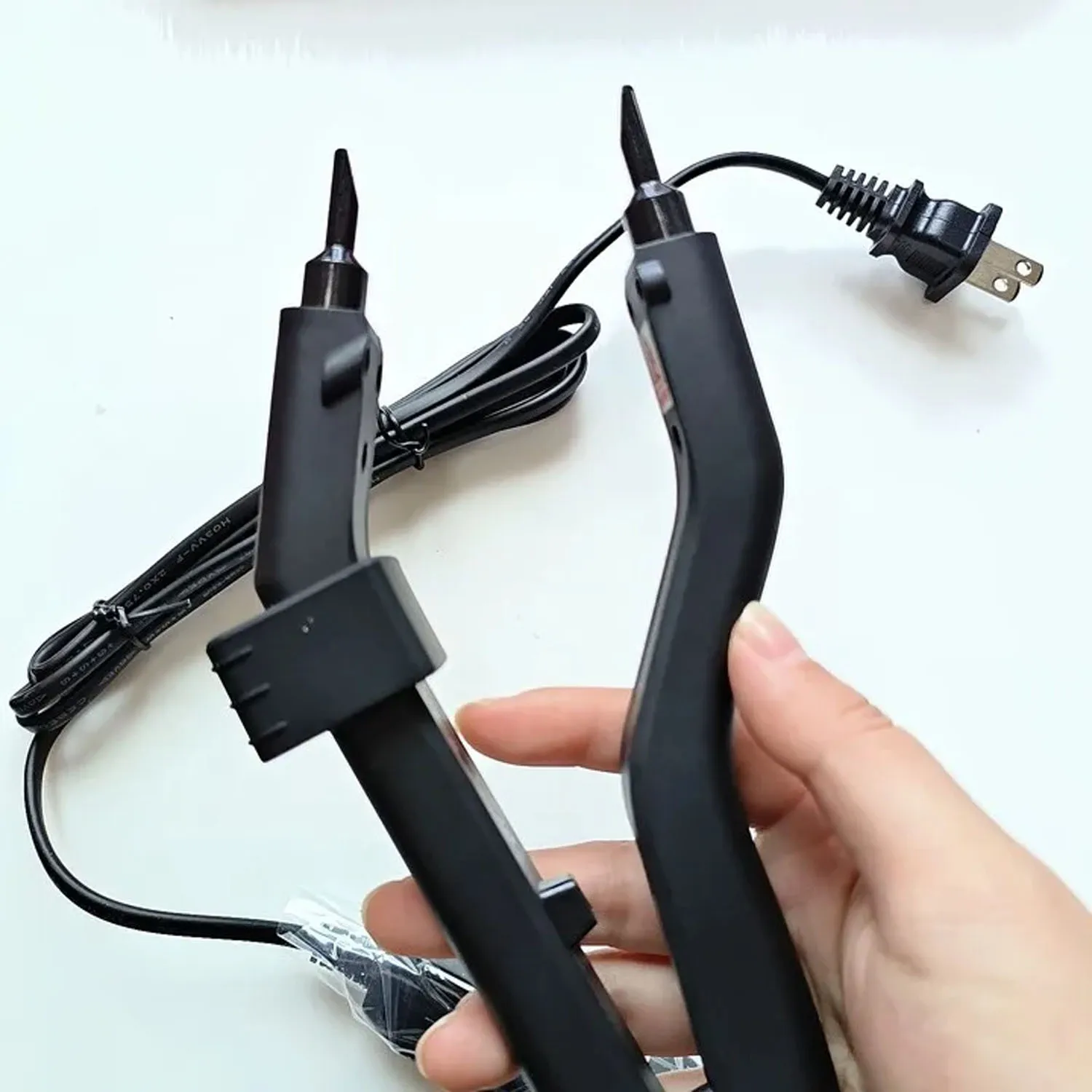 Wig transceiver Black Heat Hair Connector KIT 220 degree L-601 Temperature Controllable Heat Iron fast hot iron Wig transceiver Black Heat Hair Connector KIT 220 degree L-601 Temperature Controllable Heat Iron fast hot iron