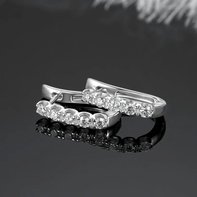 IOGOU Classic Single-Row U-shaped Hoop 2.5mm D Moissanite Earrings for Women 925 Silver Daily Wear Fine Jewelry Gift 2026 Trend IOGOU Classic Single-Row U-shaped Hoop 2.5mm D Moissanite Earrings for Women 925 Silver Daily Wear Fine Jewelry Gift 2026 Trend