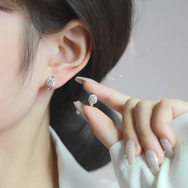 1.0CT Moissanite Small Hoop Earrings Lab Diamond Hoop Huggies Earrings Sterling Silver Cartilage Earrings for Women Girls Teens