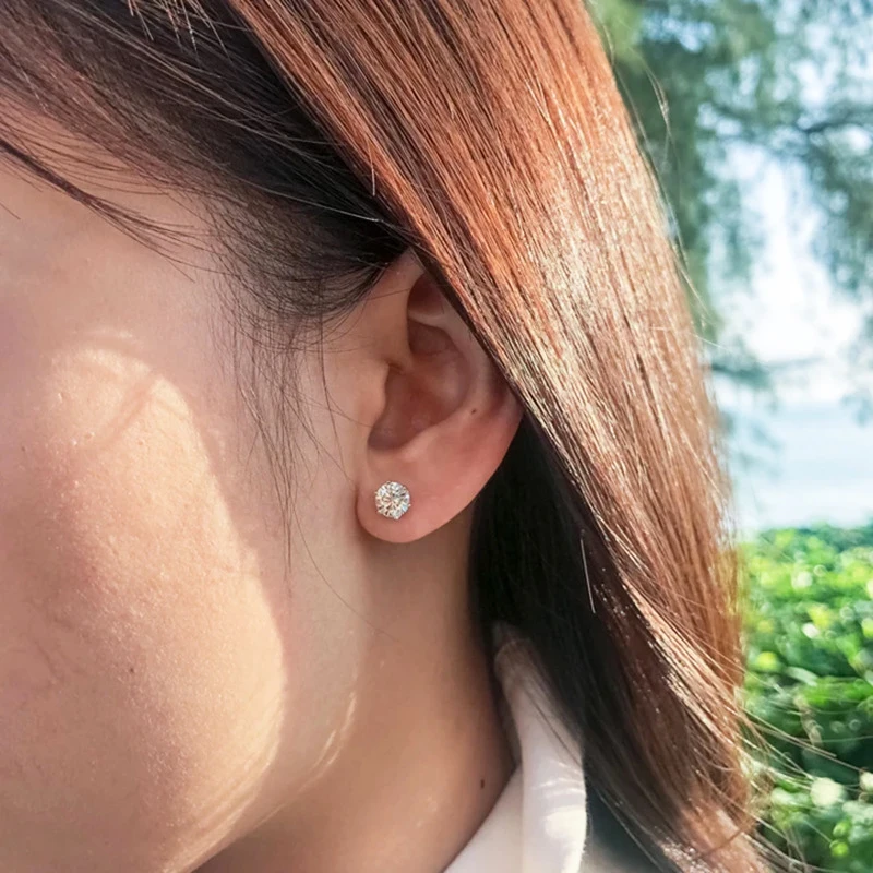 Premium 0.5-2ct Moissanite Diamond Stud Earrings for Women Orginal 925 Sterling Silver Screw Back Women Moissanite Earring 2025 Premium 0.5-2ct Moissanite Diamond Stud Earrings for Women Orginal 925 Sterling Silver Screw Back Women Moissanite Earring 2025