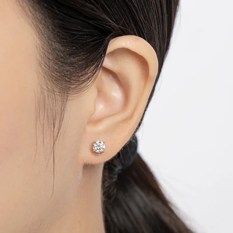 Premium 0.5-2ct Moissanite Diamond Stud Earrings for Women Orginal 925 Sterling Silver Screw Back Women Moissanite Earring 2025 Premium 0.5-2ct Moissanite Diamond Stud Earrings for Women Orginal 925 Sterling Silver Screw Back Women Moissanite Earring 2025