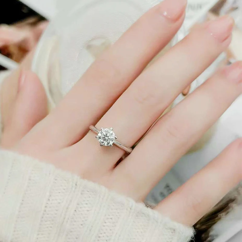 NeeTim 0.5-5ct Moissanite Ring For Women 925 Sterling Silver with White Gold Plated Lab Diamond Engagement Wedding Band Jewelry