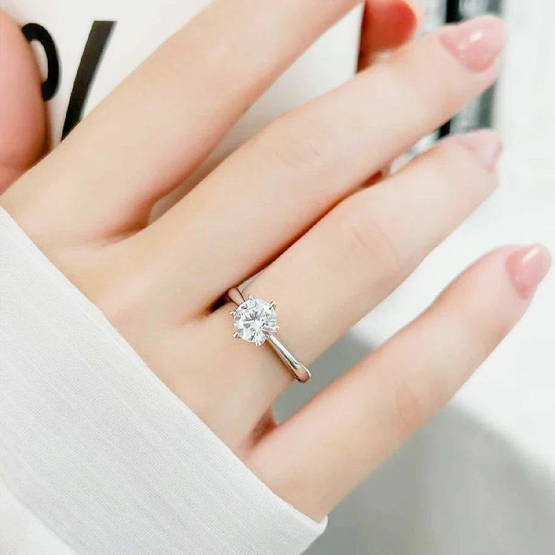 NeeTim 0.5-5ct Moissanite Ring For Women 925 Sterling Silver with White Gold Plated Lab Diamond Engagement Wedding Band Jewelry