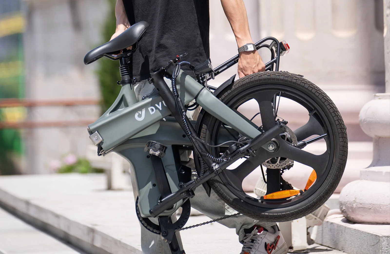 DYU T1 Bici Elettrica 250W Motore Brushless 36V10AH Batteria Al Litio E-bike Adulto 20 pollici Pneumatico Piega Bicicletta Elettrica DYU T1 Bici Elettrica 250W Motore Brushless 36V10AH Batteria Al Litio E-bike Adulto 20 pollici Pneumatico Piega Bicicletta Elettrica