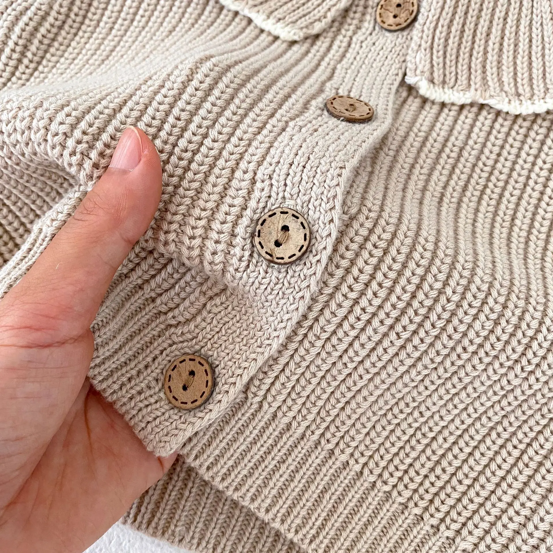 INS Primavera e Autunno Neonati 0-3 Anni Bambina Moda Colletto con Volant Cappotto Lavorato a Maglia Piccolo Cardigan Maglione Top