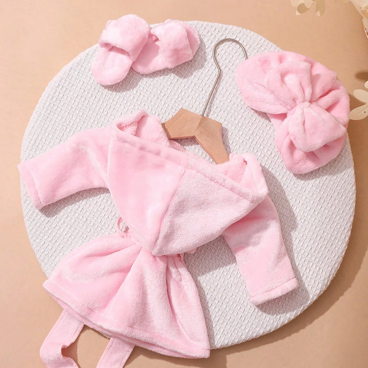 Ylsteed Accappatoio per fotografia neonato con cappello turbante e pantofole Amore ricamo Pigiama per bambina Abito per servizio fotografico infantile