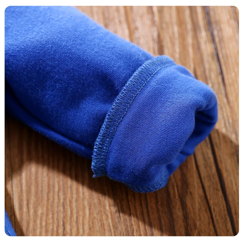 Body in cotone a maniche lunghe per bambini in stile mantello anime per neonato, pagliaccetto carino per bambini e ragazze Body in cotone a maniche lunghe per bambini in stile mantello anime per neonato, pagliaccetto carino per bambini e ragazze