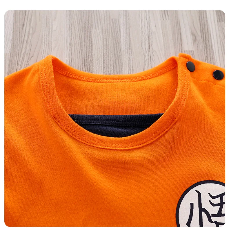 Body in cotone a maniche lunghe per bambini in stile mantello anime per neonato, pagliaccetto carino per bambini e ragazze Body in cotone a maniche lunghe per bambini in stile mantello anime per neonato, pagliaccetto carino per bambini e ragazze