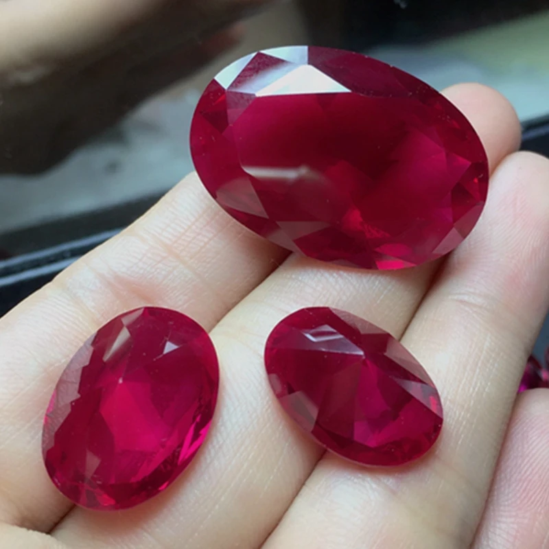 Squisito rubino rosso naturale 13x18mm Sri-Lanka Granato Rubino Taglio ovale VVS Pietra preziosa sciolta per la creazione di gioielli fai da te