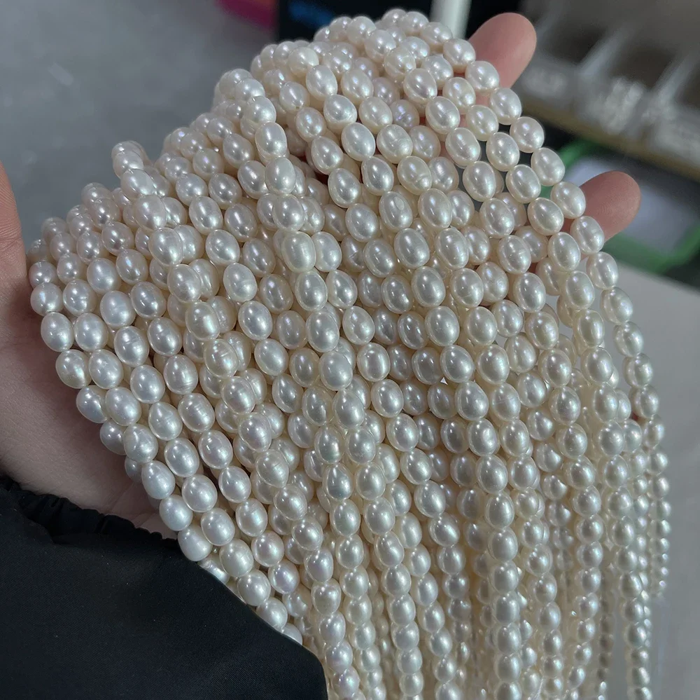 Perle di perle d'acqua dolce naturali Perline sfuse a forma di riso di alta qualità Bracciale elegante collana fai da te per la creazione di gioielli 4-5MM Perle di perle d'acqua dolce naturali Perline sfuse a forma di riso di alta qualità Bracciale elegante collana fai da te per la creazione di gioielli 4-5MM