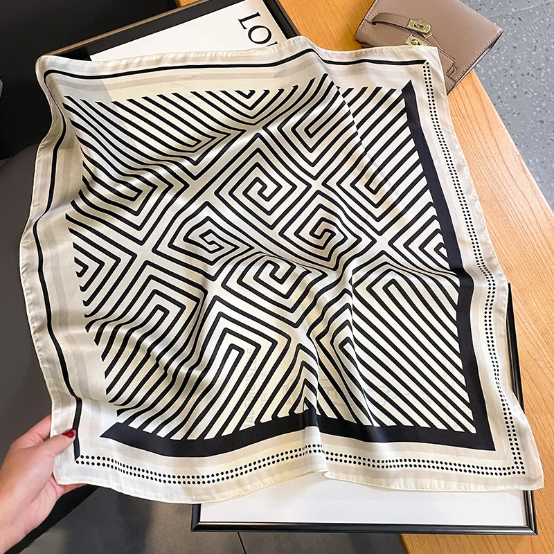 Marchio di lusso Fazzoletto da collo Primavera Quadrato 100% Sciarpa di seta pura Scialle da donna Cravatta da donna Avvolgere il polso Nastro per capelli Fascia Bandana Marchio di lusso Fazzoletto da collo Primavera Quadrato 100% Sciarpa di seta pura Scialle da donna Cravatta da donna Avvolgere il polso Nastro per capelli Fascia Bandana