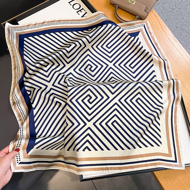 Marchio di lusso Fazzoletto da collo Primavera Quadrato 100% Sciarpa di seta pura Scialle da donna Cravatta da donna Avvolgere il polso Nastro per capelli Fascia Bandana Marchio di lusso Fazzoletto da collo Primavera Quadrato 100% Sciarpa di seta pura Scialle da donna Cravatta da donna Avvolgere il polso Nastro per capelli Fascia Bandana
