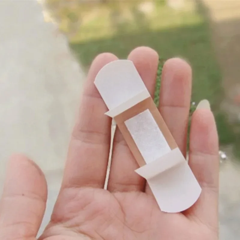 50/500/1000 Pz Cerotti Cuscino Impermeabile Cerotto Adesivo Ferita Emostasi Adesivo Fascia di Primo Soccorso Benda Garza Medica 50/500/1000 Pz Cerotti Cuscino Impermeabile Cerotto Adesivo Ferita Emostasi Adesivo Fascia di Primo Soccorso Benda Garza Medica